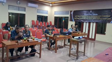 RAPAT REKAPITULASI DAFTAR PEMILIH SEMENTARA HASIL PERBAIKAN KALURAHAN DONOTIRTO